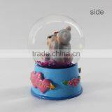 Resin Couple Snow Globe thumbnail-3