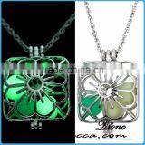 Plating Platinum+Sky Blue Luminous Fahion Luminous Stone Necklace Essential Oil Diffuser Glow in the Dark Necklace thumbnail-2