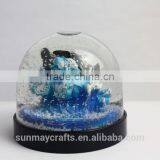 OEM Canada Vancouver Aquarium Souvenir Acrylic Snow Globe for Sale thumbnail-4