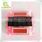 Factory Outlet Flashing Safety Road Light Rectangular Plastic LED Solar Road Stud thumbnail-1