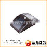 Wholesale Hight LUMEN Stainless Steel Outdoor Wall Solar Light PIR Sensor Solar Fence Light Wth Motion Sensor