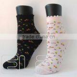 Women Cotton Flower Print Colorful Socks thumbnail-1