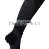 Athletic Sports Performance-enhancing Seamless Compression Socks thumbnail-3