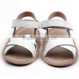 Latest Style Pure Leather Flat Sole White Baby Sandals thumbnail-2