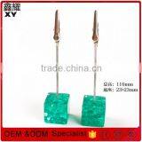 120mm Cube Shape Colorful Resin Base With Alligator Metal Clip thumbnail-3