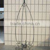 Metal Garden Stand thumbnail-1