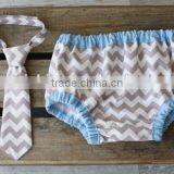 Whloesale Organic Cotton Red Chevron Baby Kids Diaper Covers Bloomers With Tie thumbnail-3