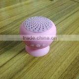 2016 New Products Silicone Suction up Mini Bluetooth Speaker for Iphone 6 Plus thumbnail-3