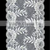 5658 Decorative Lace Trim
