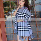 Made in China Designer Wholesale Women's Winter Classic Grid Long Reversible Scarves Shawl thumbnail-2