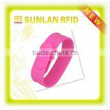 Anti-collision Waterproof UHF RFID Silicon Wristbands / Wrist Band thumbnail-4
