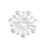 Wholesale Silver Plated Zinc Based Alloy Christmas Snowflake Metal Spacer Beads thumbnail-1