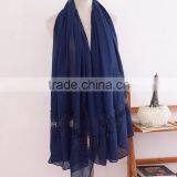 Wholesale New Plain Cotton Muslim Women Fashion Scarf Lace Hijab Quality Choice thumbnail-2