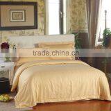 Golden Leave Jacquard Bedding Duvet Set