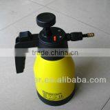 Plastic Garden Pressure Sprayer thumbnail-3