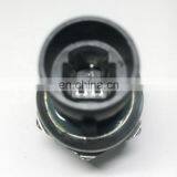 Auto Engine Oil Pressure Sensor 1830669C92 Switch thumbnail-3