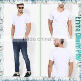 Basic Style Soft Pure White V Neck T-Shirt for Men thumbnail-5