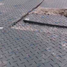 Durable Recyclable HDPE Temporary Road Mats thumbnail-3