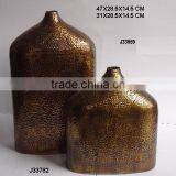 Round Hammered Patterns Vase Flate Oval Shape in Antique Brass Finish Made in Sheet Aluminium thumbnail-1