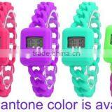 Hot Sale Waterproof Silicone Bracelet Watch thumbnail-2