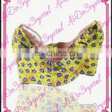 Aidocrystal Crystal Closed Toe Handmade High Heel Yellow Peach Heart Pattern Ladies High Heel Shoes thumbnail-1