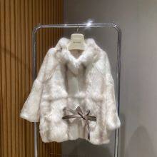 Standing Collar Fur Coat for Women, Gentle and Luxurious, With a High-end Winter Feel thumbnail-2