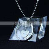 Stainless Steel Round Glass Charm Pendant for Wholesale thumbnail-4