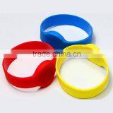 Programmable Silicone RFID Wristband for Swimming Pool, Proximity Smart RFID Wristband Key Fob Price thumbnail-2