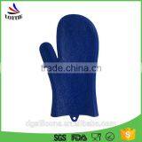 China Manufacturer Kitchen Waterproof Silicone Gloves,FDA Silicone Oven Mitts thumbnail-2