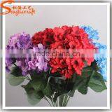 Personalized Wedding Flower Bouquets Ideas for Guests thumbnail-4