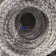 SS304 Stainless Steel Razor Wire Gray Bright Type BTO-22 Diameter 50cm