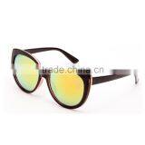 Plastic Frame Women Latest Fashion Sunglasses thumbnail-2