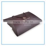 size large pillow box pack with handle