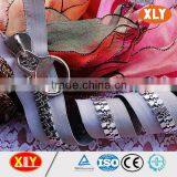 Hot Sale Brightness Silver Teeth Plastic Zipper thumbnail-1
