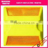 double side reflective plastic road stud