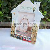 Wholesale Fashion Funny Wedding Beautiful Wooden House Shaped Photo Frame
