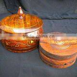 Wooden Coasters in Wooden Pot thumbnail-1