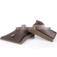 Cheap Brushed Pu Leather Model Neck Necklace Display Stand Jewelry Pendant Frame Window Necklace Bust Jewelry Display Props thumbnail-3