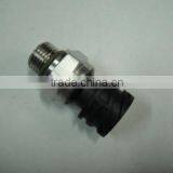 Oil Pressure Sensor 21634021 Used for Volvo Truck thumbnail-3