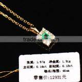 Factory Wholesale 18 Carat Gold Mosaic Natural Emerald Clavicular Necklace Pendant thumbnail-2