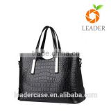 Unique modern design protable ladies handbag manufacturers