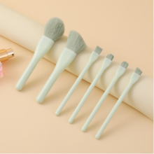 Customized Candy Colored Makeup Brush Six Pack Multifunctional Portable Boxed Makeup Brush Eye Beauty Tool Set thumbnail-3
