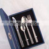 24pcs Dinnerware Set With Embossing Handle
