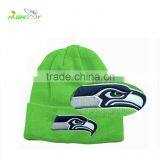 cheap winter hat / 100% acrylic OEM custom embroidery logo knitted beanie hat with cuff