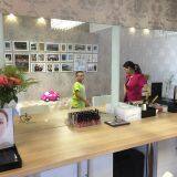 Custom Beauty Salon Beauty Mirror LED Light Mirror Wall-mounted LED Makeup Mirror Hairdressing Mirror thumbnail-1