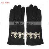 Ladies New Style Cheap Woolen Gloves With Lace on Cuff thumbnail-5