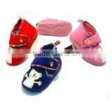 Children's Shoes thumbnail-1