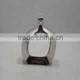 Aluminium Vase thumbnail-1