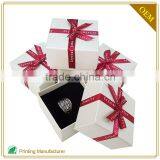 White Premium Hard Paper Gift Box With Lid Tray Custom Logo thumbnail-5