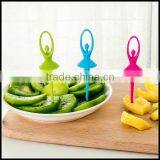 Eco-friendly Creative Cute Design Dancing Girl Shape ABS Plastic Fruit Fork Set 6PCS Dessert Fork Set 6PCS Wholesale thumbnail-2